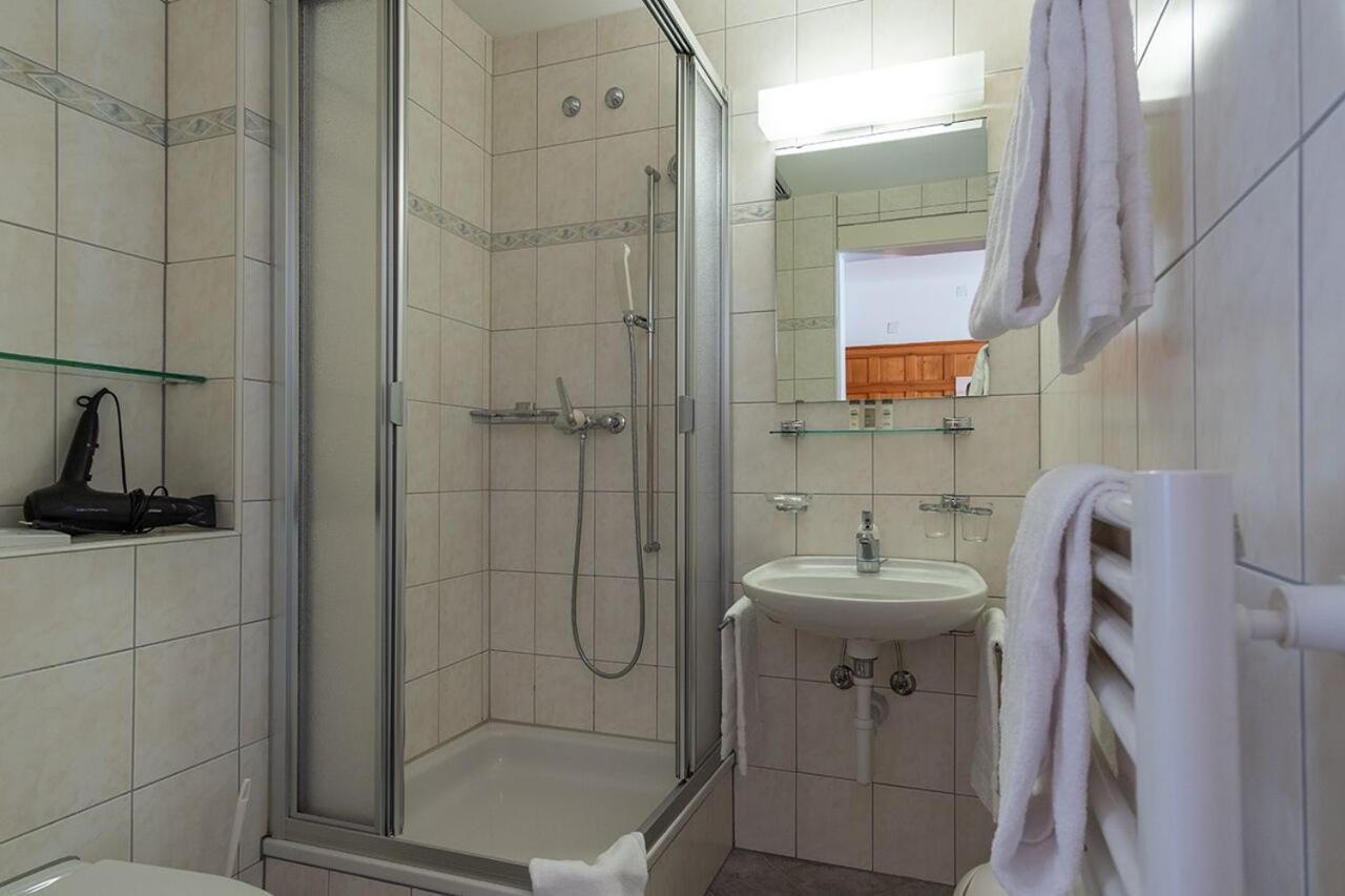 Davos Inn (Adults Only) Νταβός Εξωτερικό φωτογραφία